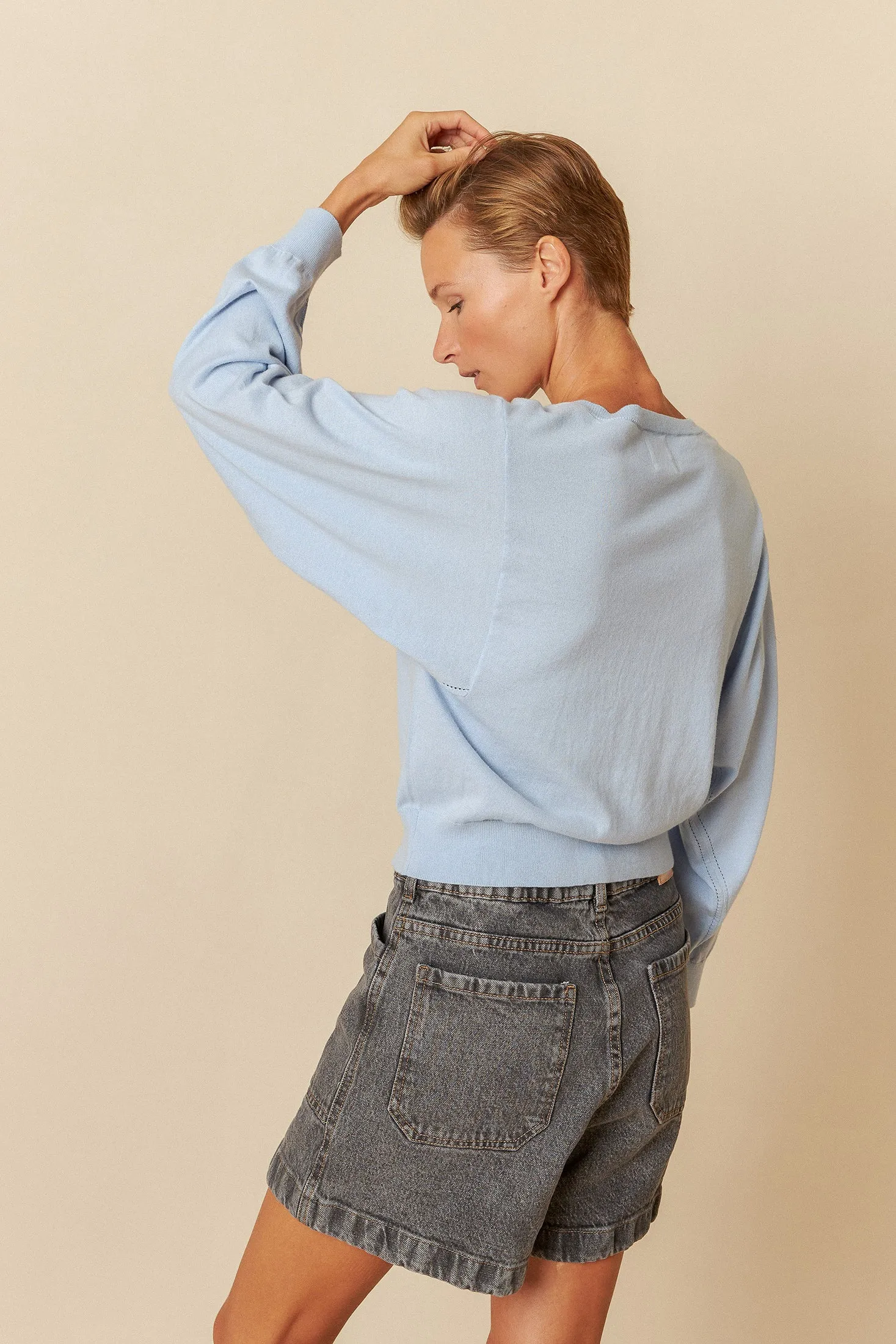 BATWING SLEEVE KNIT JACKET
