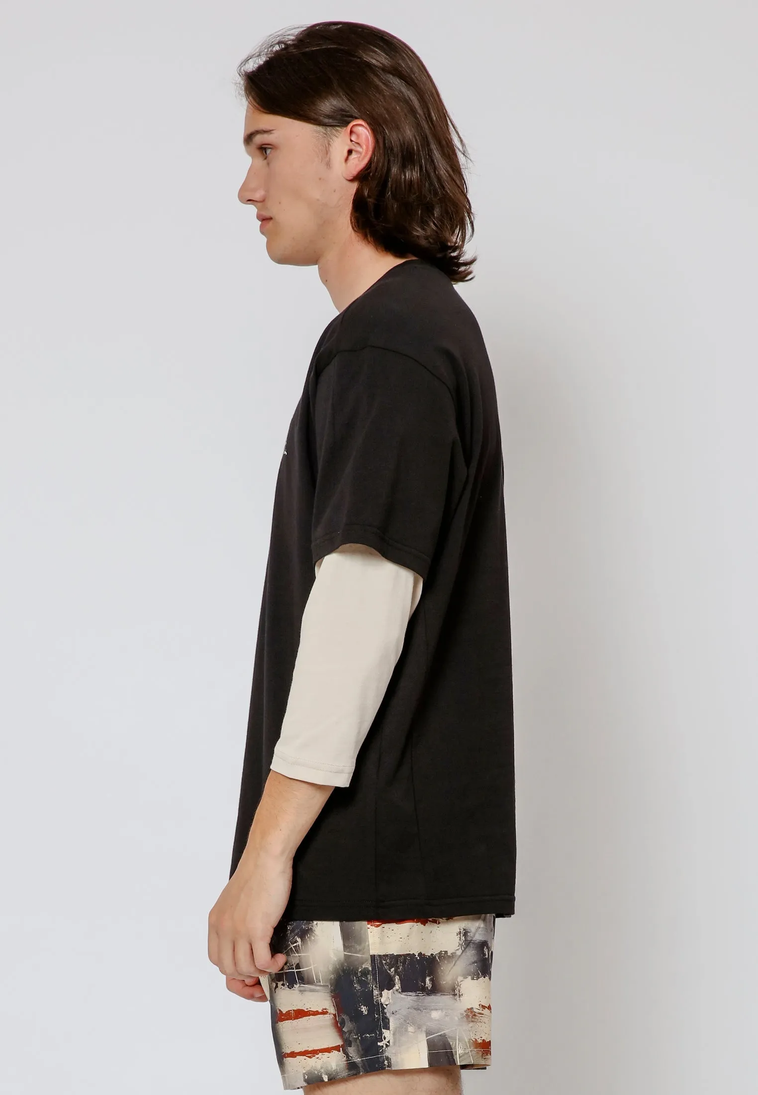 DOUBLE SLEEVE T-SHIRT BLACK & STONE