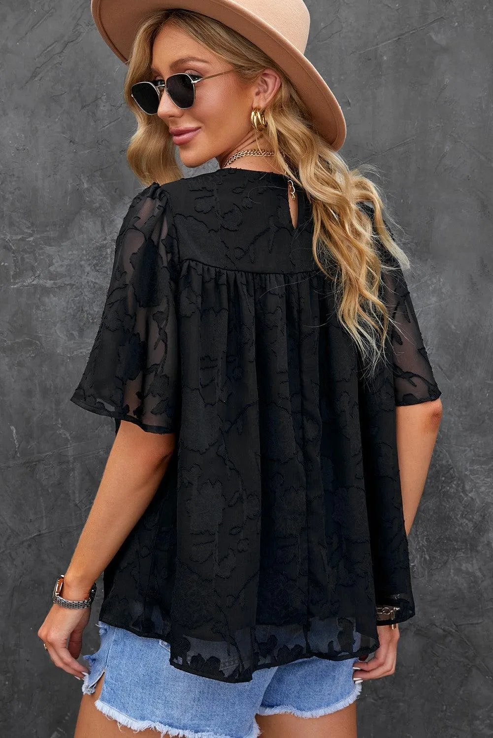 Effortlessly Chic Crew Neck Short Sleeve Blouse