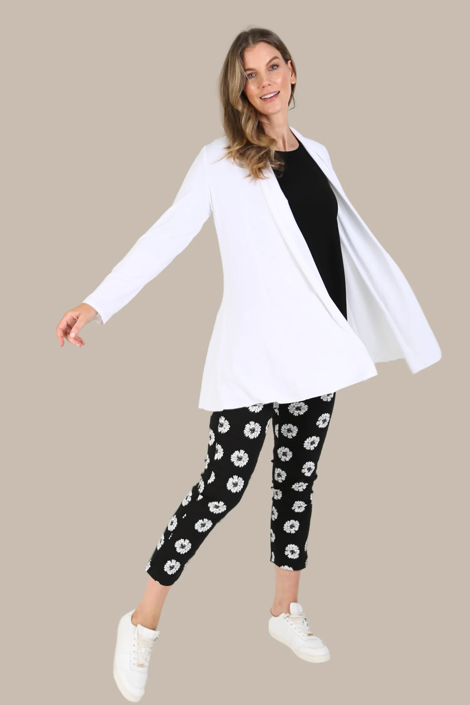 FIORELLA White Bamboo Cardi