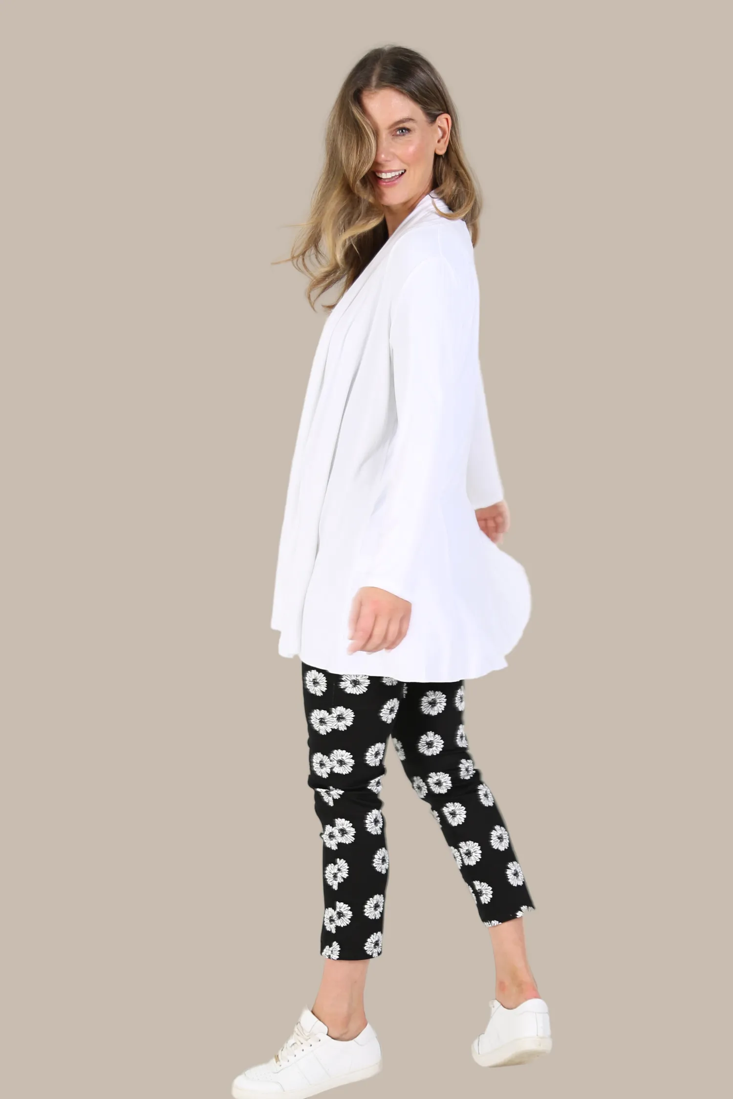 FIORELLA White Bamboo Cardi