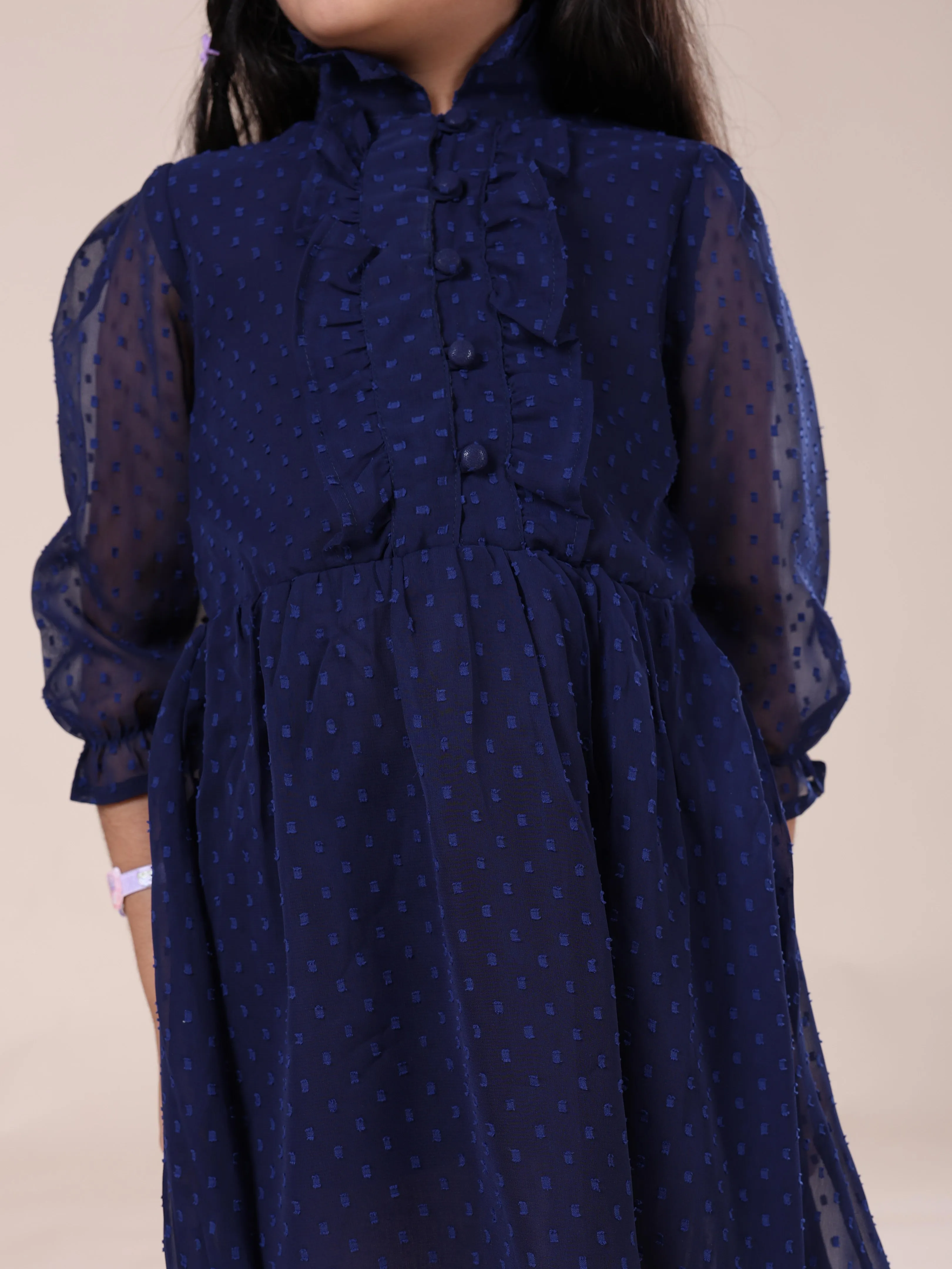 Girls Front Yoke Frill Detailed Placket Full Sleeves Dress