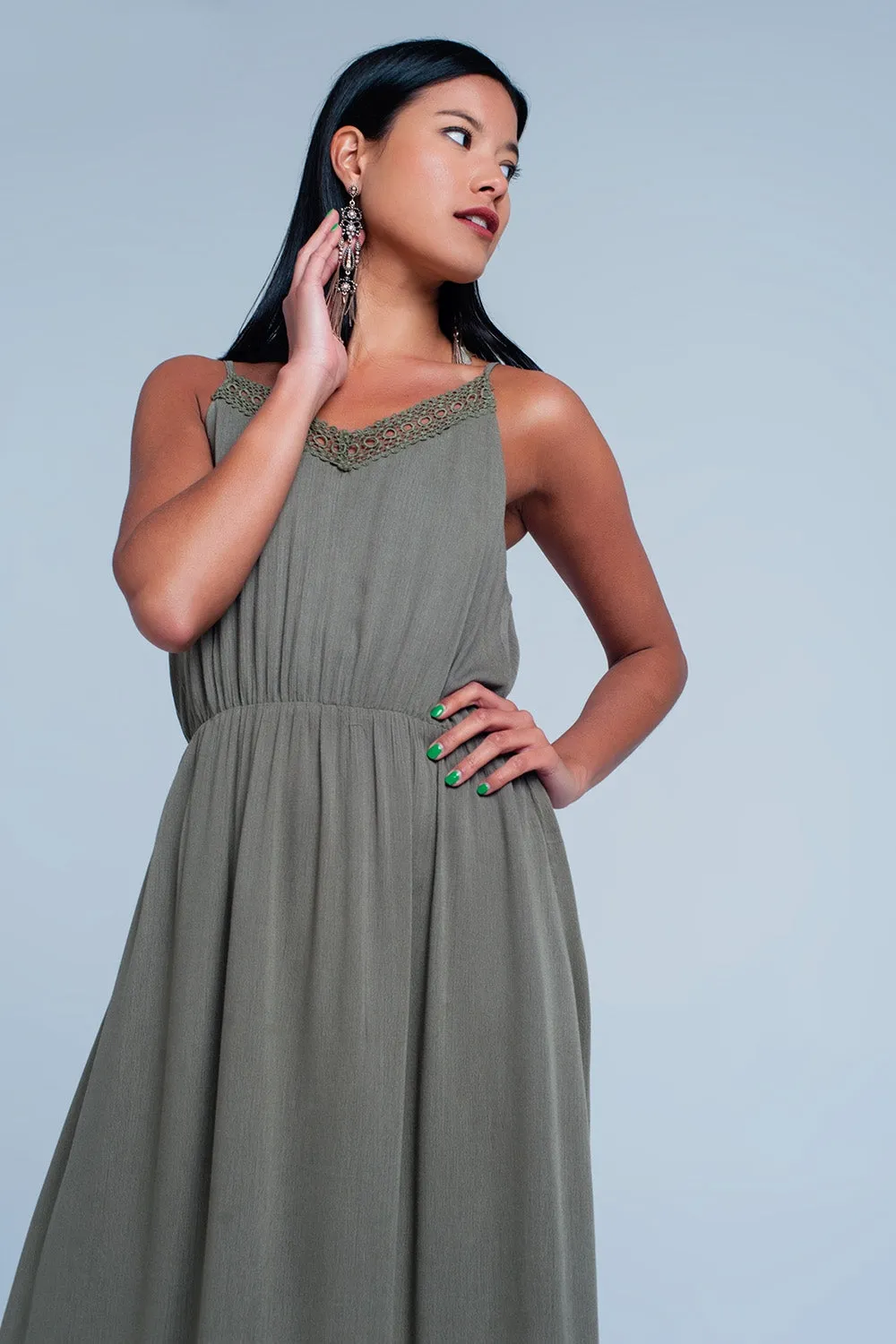 Khaki dress with crotchet trim