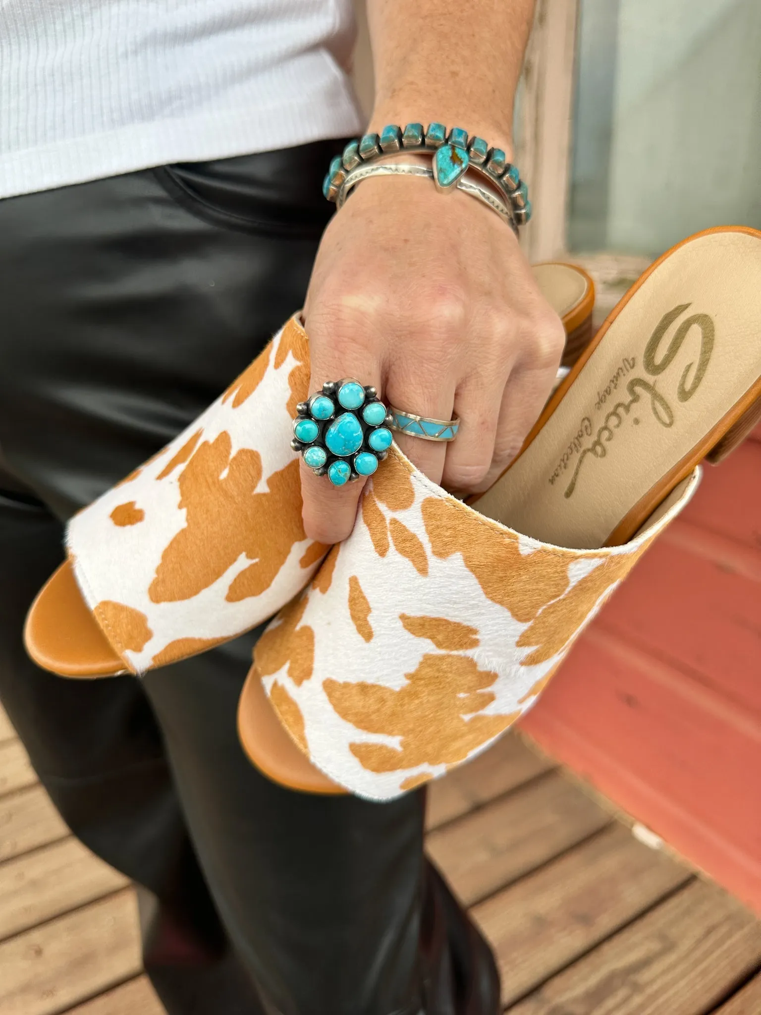 Richwood Peeptoe Tan and White Cowhide Slide (Online Exclusive)