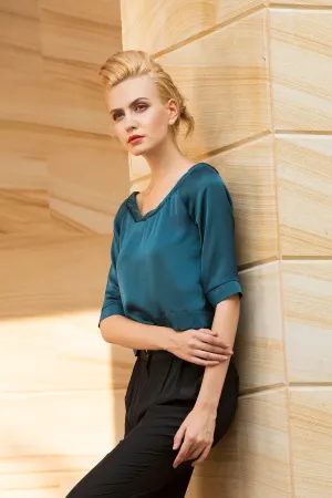 Twisted Round Neck Cropped Top Blouse