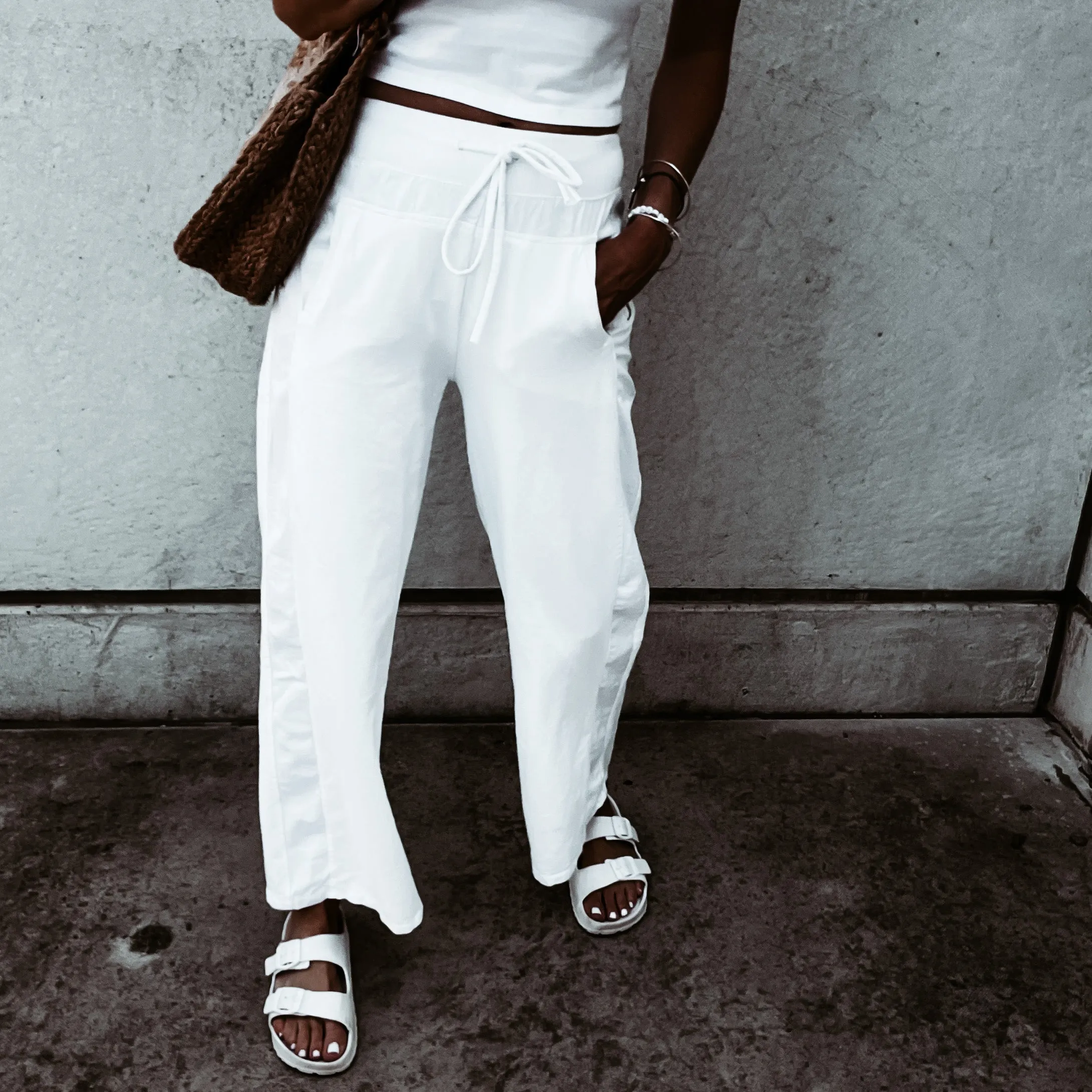 Ultimate WHITE jogger palazzo's