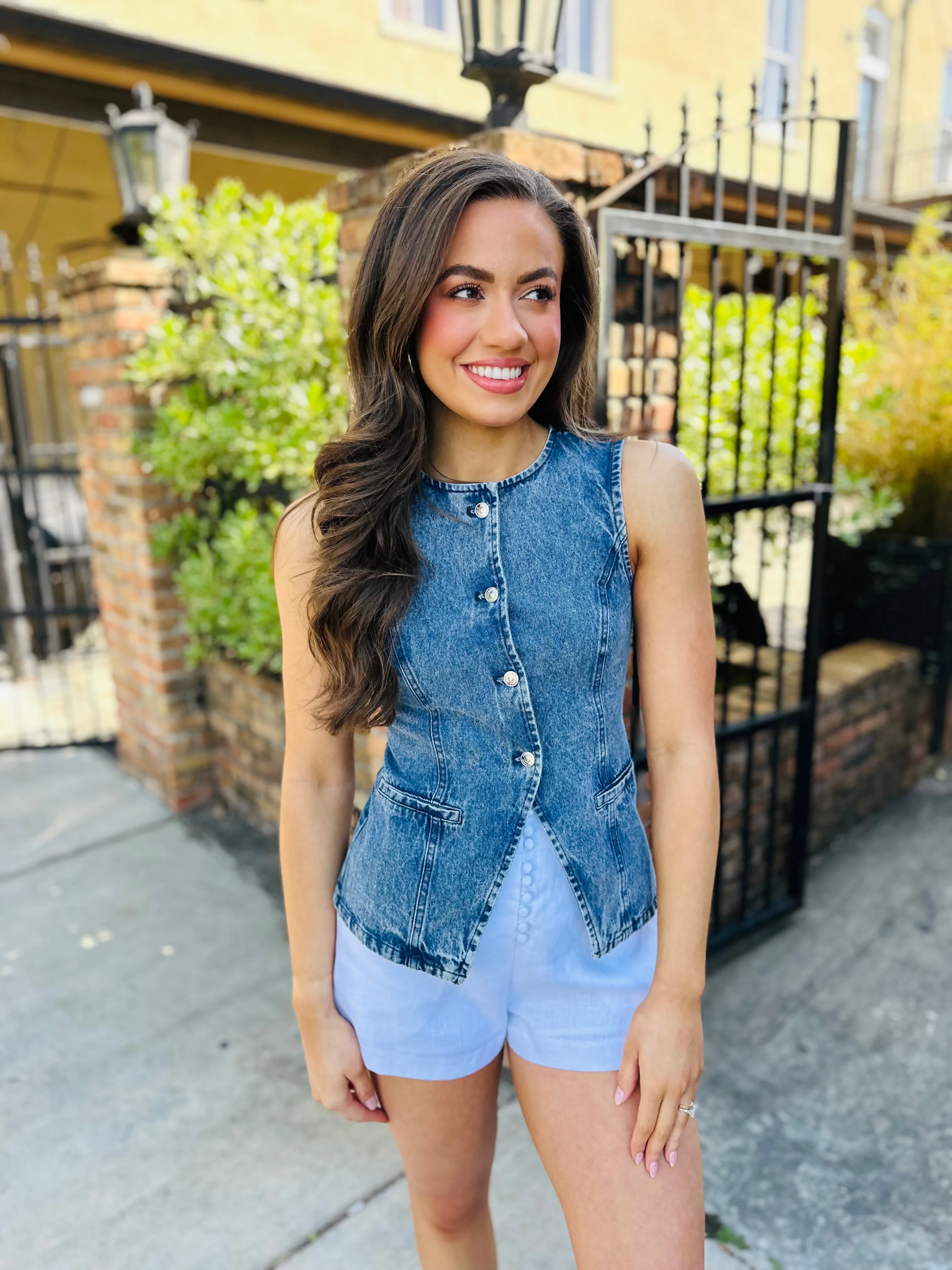Wesley Vest- Acid Wash