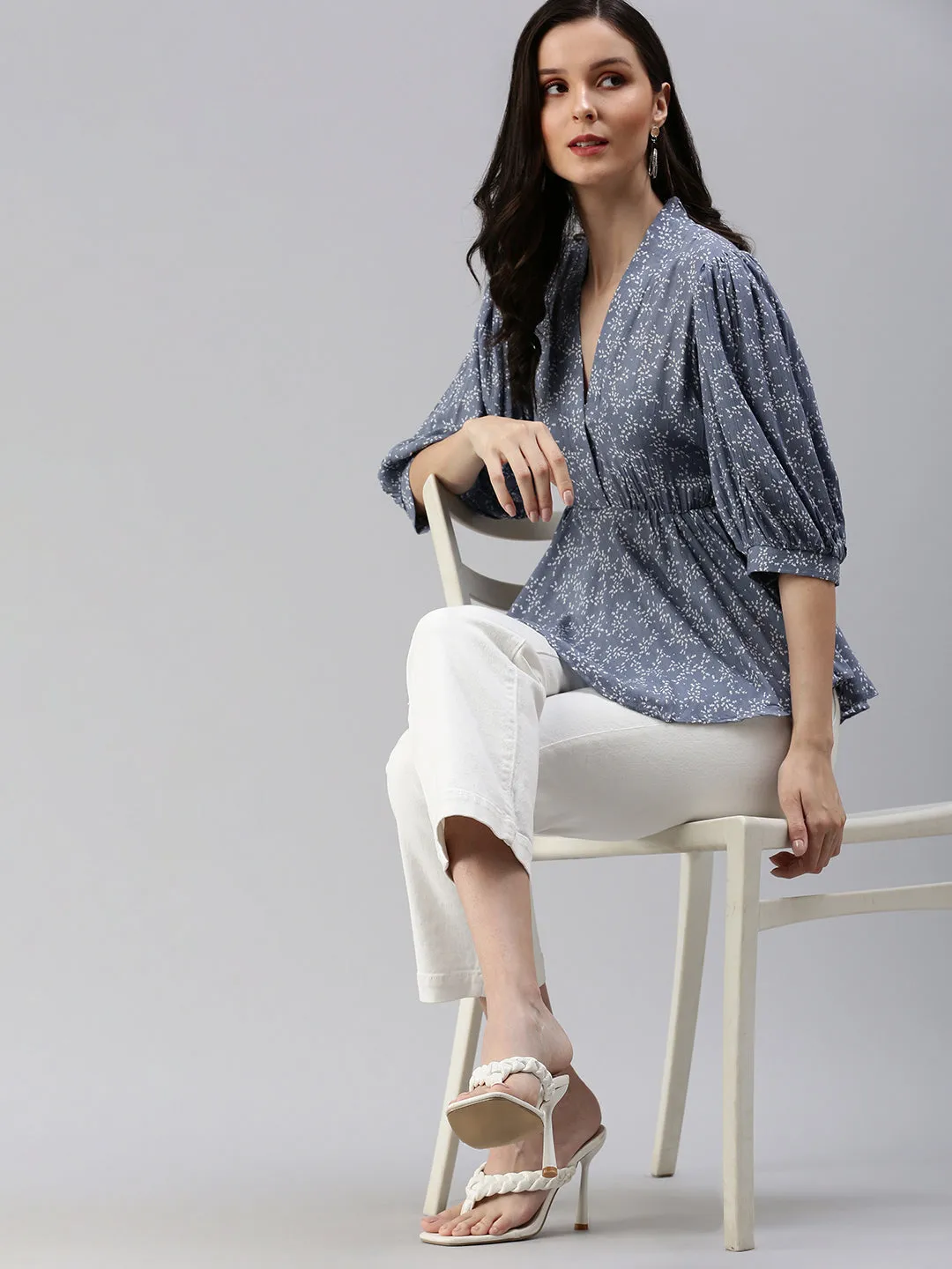 Women Grey Geometric Print Wrap Top