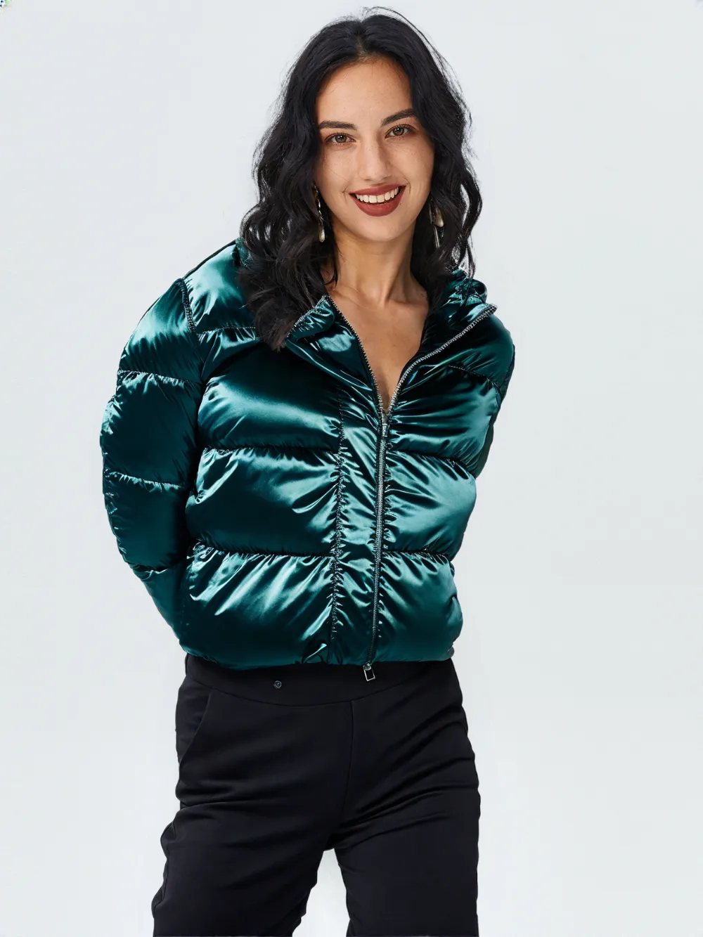 WPJ25005 Women's 100% PU Puff padded Jacket in shinny PU